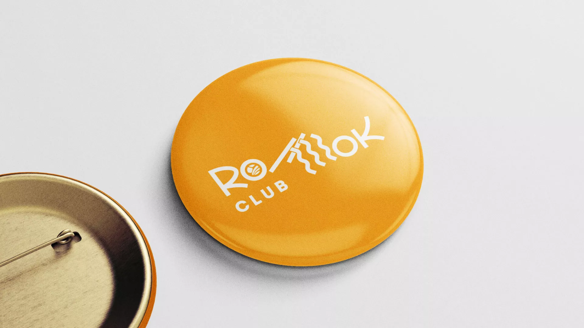 Создание логотипа суши-бара «Roll Wok Club» в Соколе